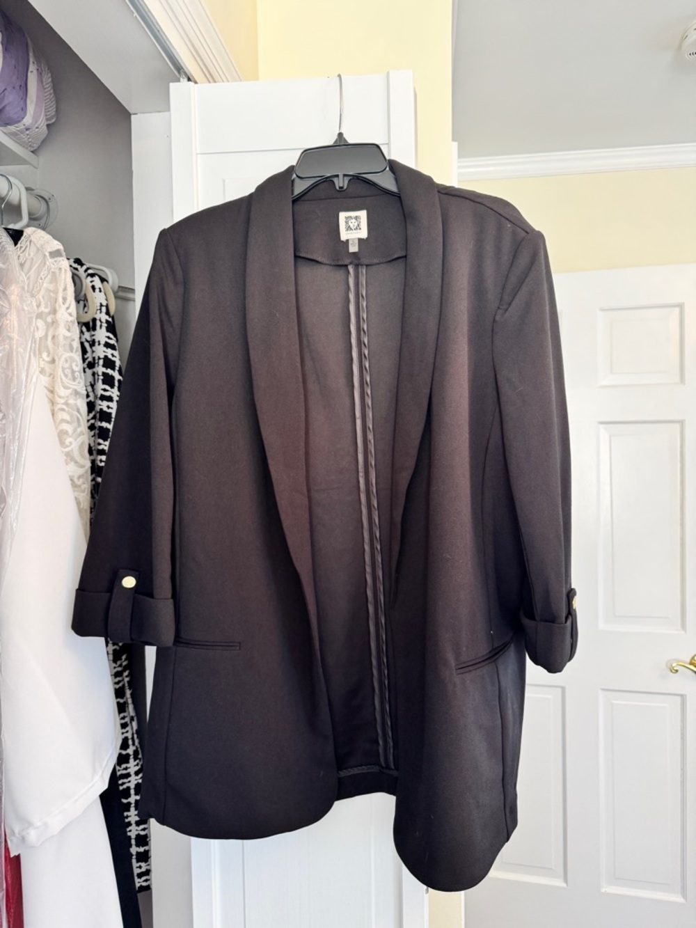 Anne Klein Black Open-Front Blazer with Roll-Tab Sleeves Size XL